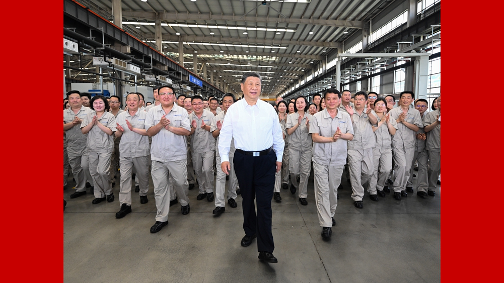 習(xí)近平在河南考察