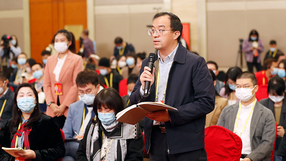 中國教育報(bào)、中國教育新聞網(wǎng)記者提問